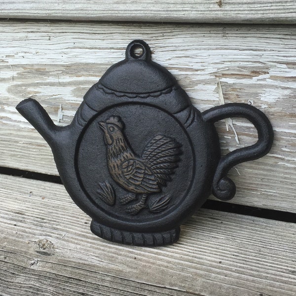 Vintage Cast Iron Tea Pot Rooster Trivet Black
