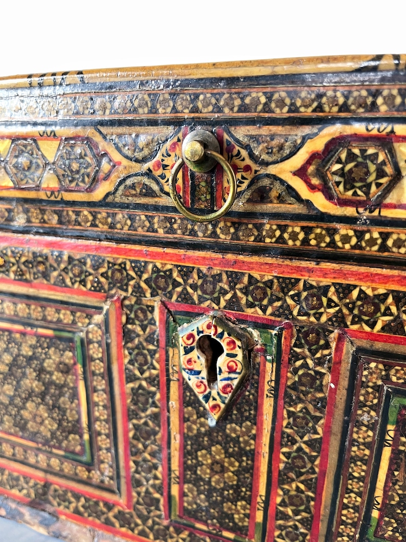 Antique 14" Khatam Khari Star Inlay Wooden Jewelry Chest Box - 18th 19th Century Persian Marquetry Global Folk Art Boho Style image 4
