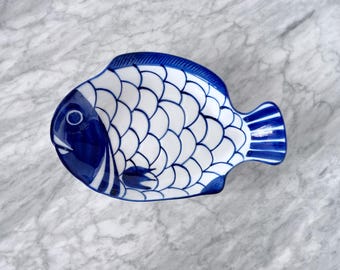Fine Vintage Dansk Mid Century Modern White Porcelain Fish Gravy  Dansk International Designs France Fish Shaped Gravy Boat main image 0