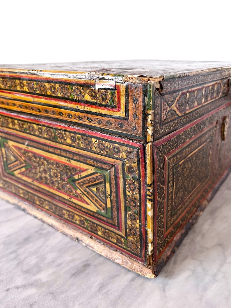 Antique 14" Khatam Khari Star Inlay Wooden Jewelry Chest Box - 18th 19th Century Persian Marquetry Global Folk Art Boho Style image 3
