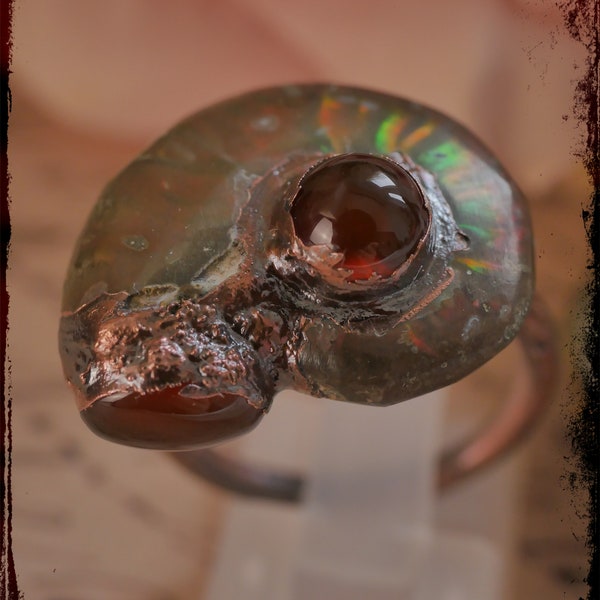 Small iridescent polished ammonite fossil ring in electroformed copper and natural red onyx, ammonite jewel, iridescent natural ammonite