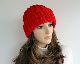 Red crochet warm hat for women. Winter crochet hat. Christmas gift for her. Chunky crochet slouch hat. Hand crocheted hat ready to ship