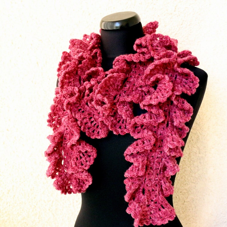 Crochet ruffle scarf, Berry scarf, Warm scarf for women, Gift for her, Hand crocheted scarf, Unique crochet design scarf, Winter gift women
