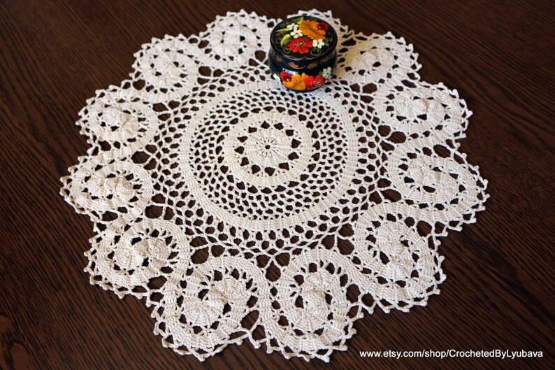 Wholesale Bulk Lot 10 Large Handcrochet vintage lace doilies doilys doiley round