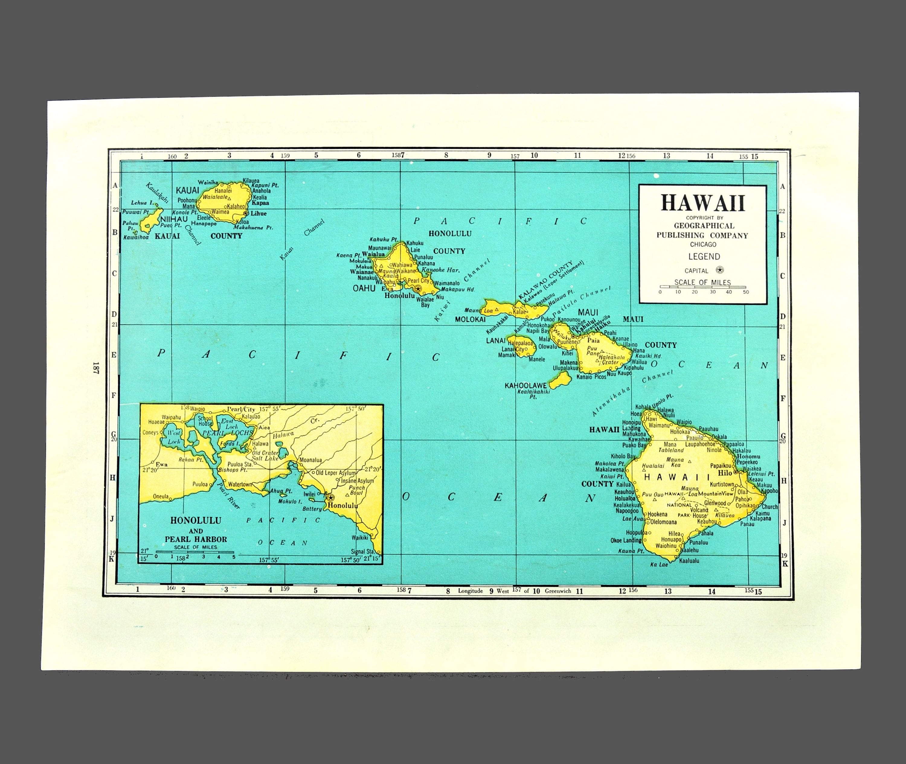 Pictorial Map of the Hawaiian Islands Wall Art Poster Decor Vintage Hawaii Repro
