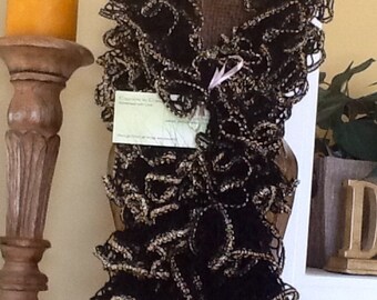 Metallic Edged Ruffle Fashion Scarf