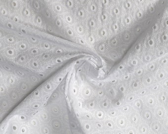 Tissu -Voile de coton brodé - Blanc - Tissu tissé léger.