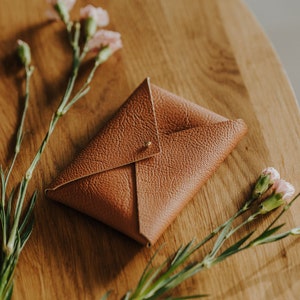 Textured Vegan Leather Envelope for Wedding Prints, Envelope For Photos, 4x6 or 5x7 Prints Holder, Faux Leather Envelope | Color Cognac