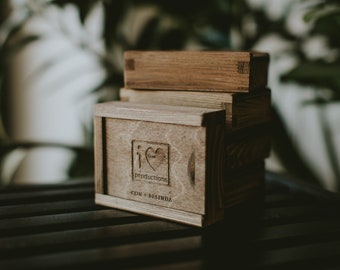 Set of 10 Wooden Boxes For USB with Lid + USB flashdrive | Packaging For Wedding Photographers