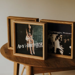 Set of 3 Wooden Oak Vinyl Record Holder | Vinyl Record Display | Vinyl Record Frame | For Single and Double Vinyl Records | Color - Natural