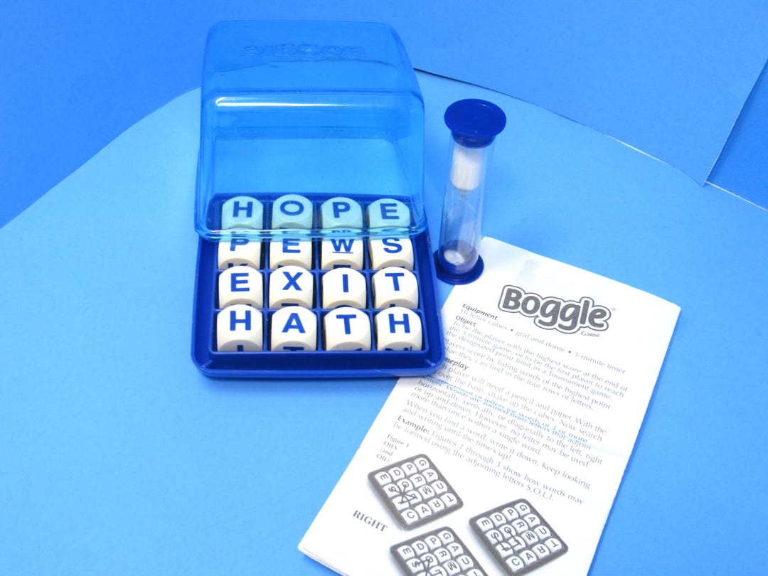 Boggle Vintage Game, No Outside Box, Just the Basics Included: Letter ...