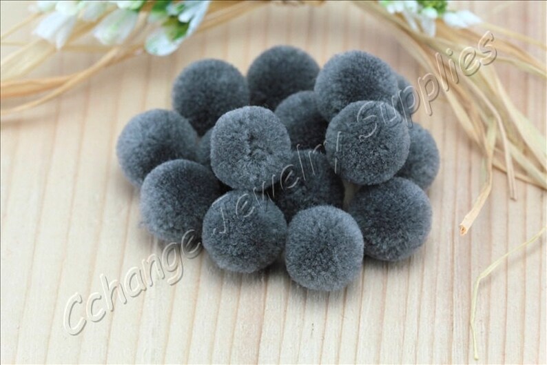 Pom Poms 10 pcs Grey Yarn Pom Pom 15mm Pom Pom Trim Etsy