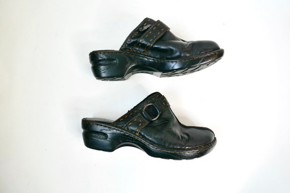 vintage y2k platform clogs // black leather wedge… - image 2