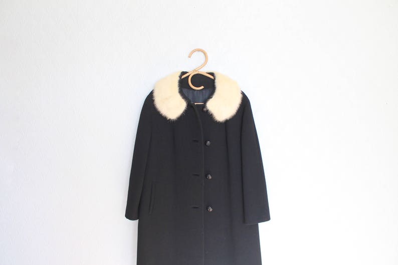 fur trimmed black duster vintage white fur collar midi coat black duster with white fur collar lined for winter
