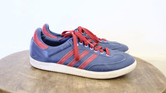 womens navy blue adidas shoes