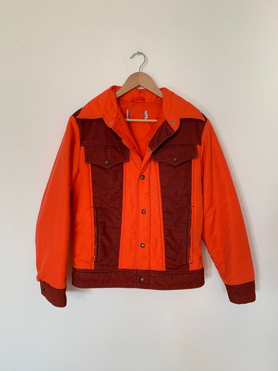 Vintage LEVI's Red and Burgundy Corduroy Puffy Jac