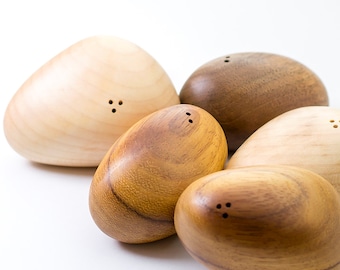 Premium Salt and Pepper Shakers - Custom Wood Choice - High Quality Table Decor