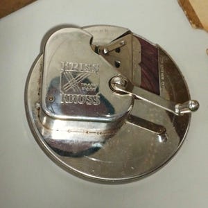 Vintage Kriss Kross Razor Blade Sharpener Stropper Hand Crank Leather