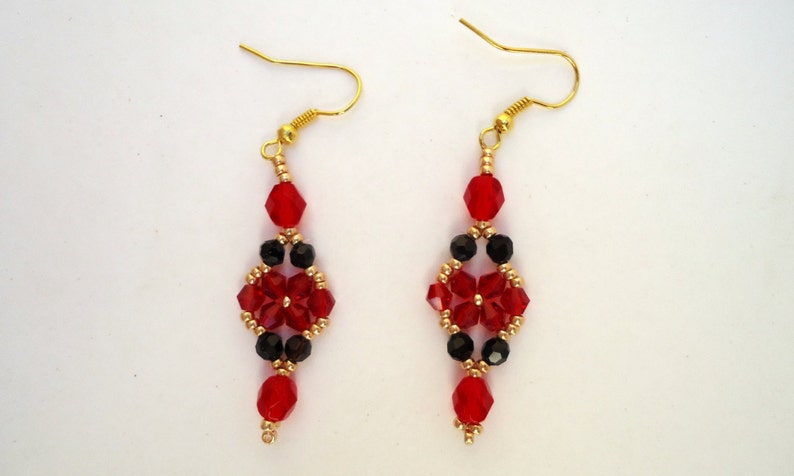 Beaded Earrings in Flower Pattern With Ruby Crystals, Black Rondells ...