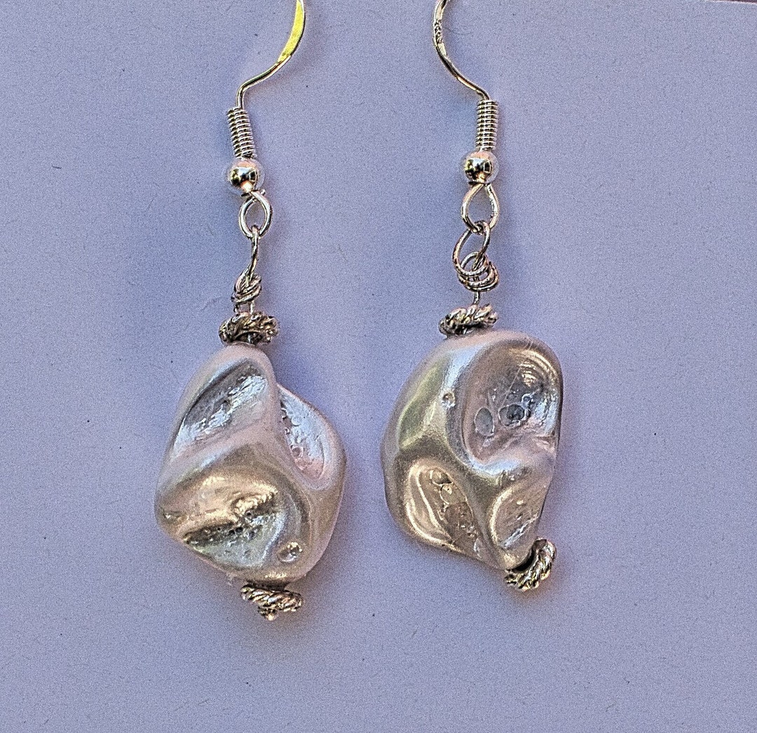 Shell Pearl Hook Earrings: 14mm White Pearl, Gold Plated - UK