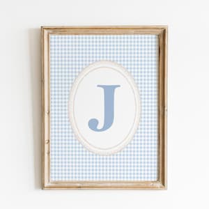 Arte de pared con la inicial J, arte de pared con la inicial del nombre a cuadros azules, impresión de monograma, arte de pared con la inicial J vintage, letra inicial para habitación de niño, regalo para bebé