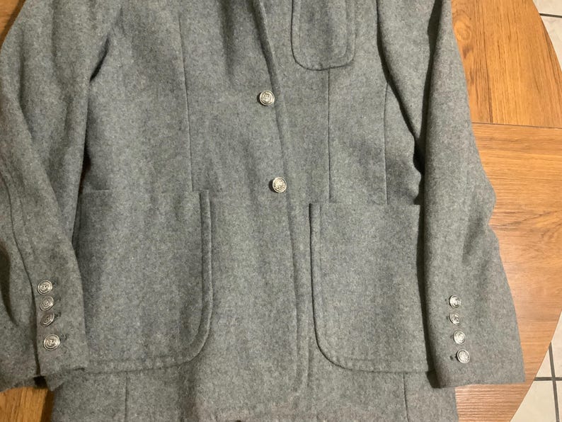 Vintage 2002 urban outfitters hoodie coat jacket stylish, small- med warm warm wool, gray designer jacket stored in closet, discontinued image 3