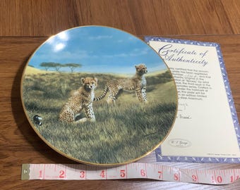 Vintage 1991 recess natures playmate cheetah pair 22k gold corners, ceramic art, decorative plate gift limited edition porcelain cheetahs
