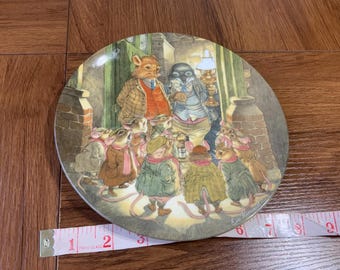 Vintage 1989 Wedgwood the carol singers bone China plate, made in England, translucent plates made of bone, collector plates or gift
