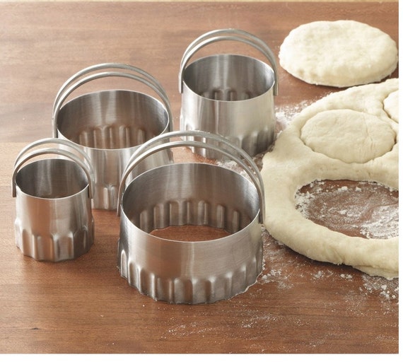 Biscuit cutter discount