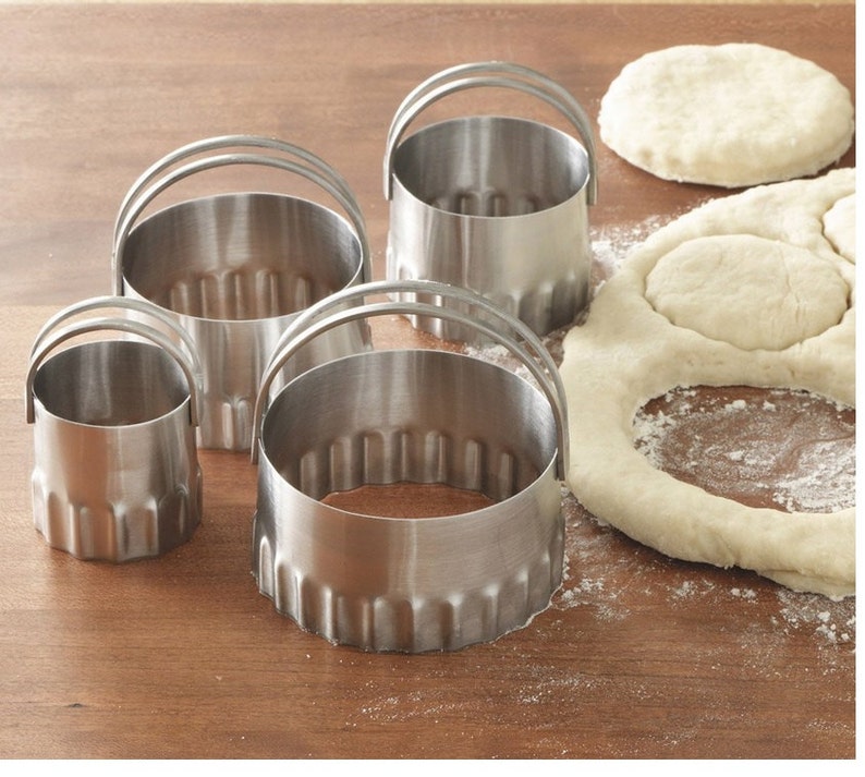 Stainless Steel Round Biscuit Cutters with Fluted Edge, 4 Piece Biscuit Cutter Set, Create Holiday Biscuits, Desserts, Scones Or Pastries image 1