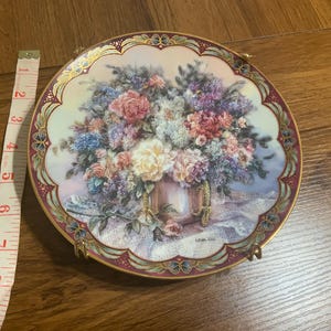 Vintage 1993 Lena Liu floral home decorative plate magic makers with wall hanger, floral multicolor display for decoration, gift home deco