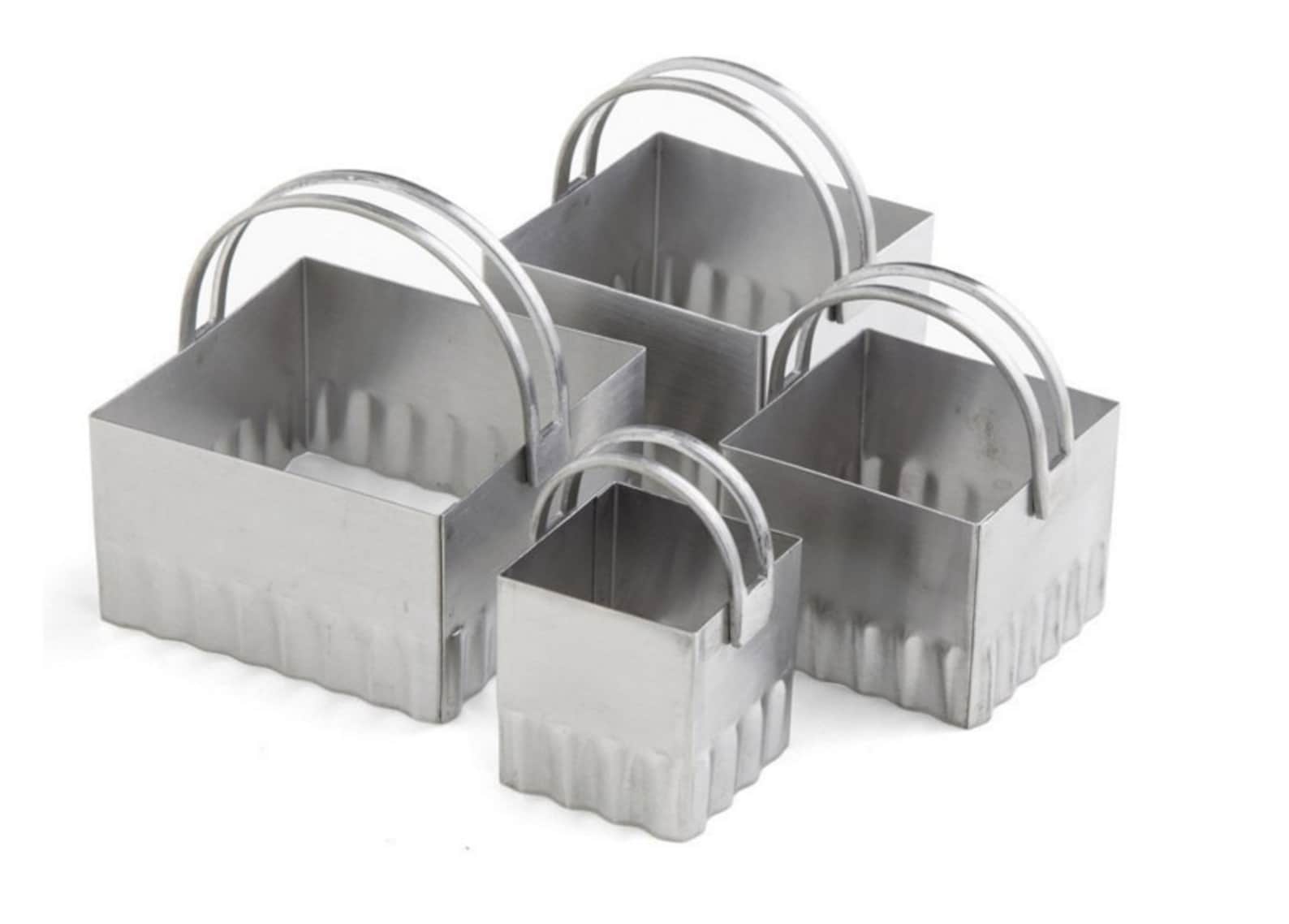 Stainless Steel Square Biscuit Cutters With Rippled Edges, 4 Piece