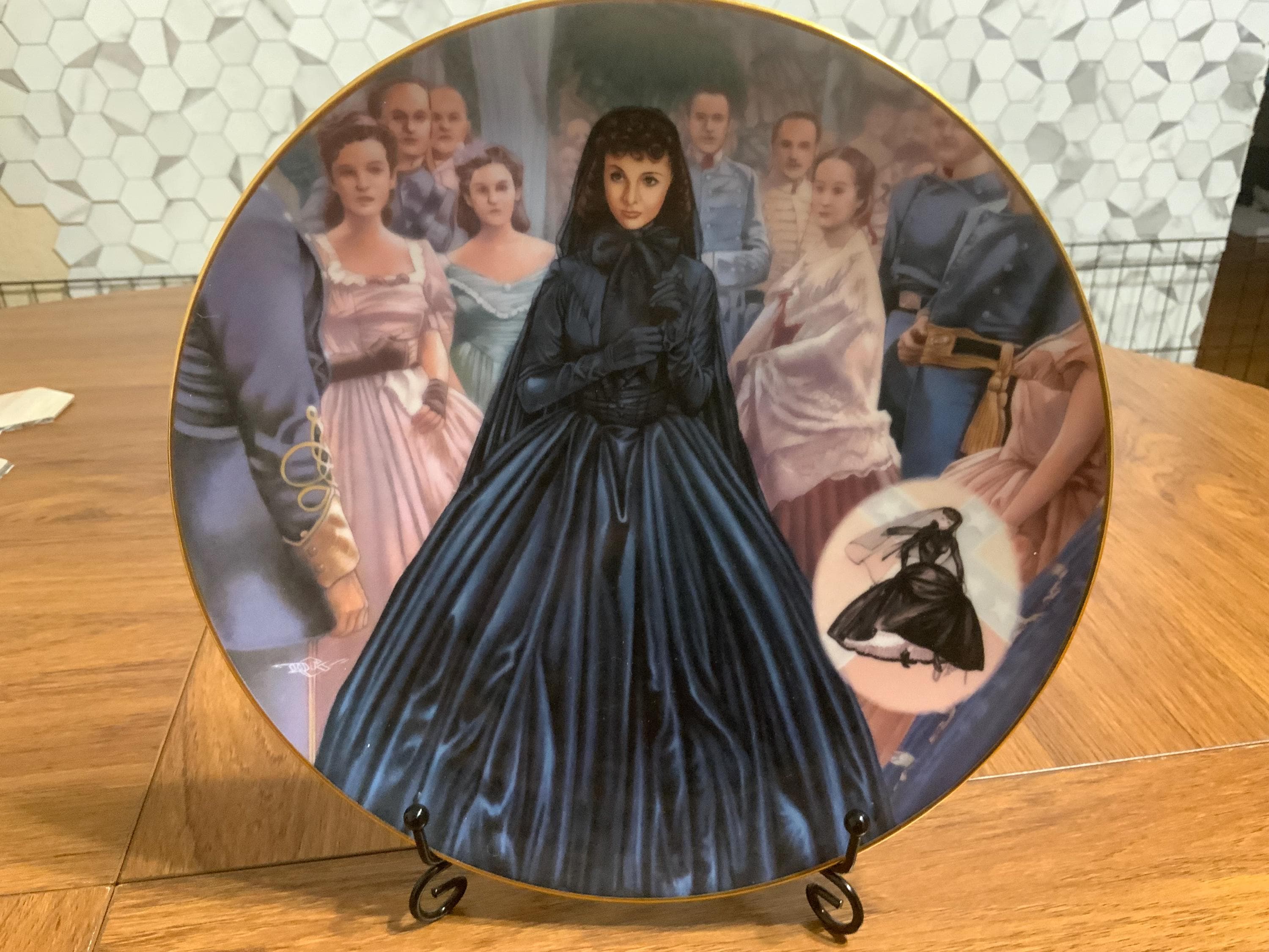 1993年ヴィンテージ「風と共に去りぬ」装飾皿、未亡人のドレス