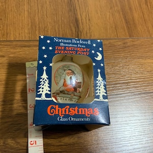 Vintage 1920 Christmas glass Ornament, normal Rockwell the Saturday evening post, any occasion or Christmas decoration, hard to find gift