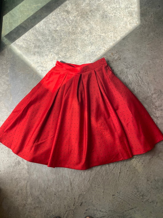 Fabulous 1980’s full circle red satin skirt with … - image 1