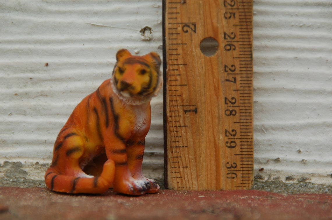Set Of 4 Vintage Resin Miniature Tiger Figurines Home Decor Etsy