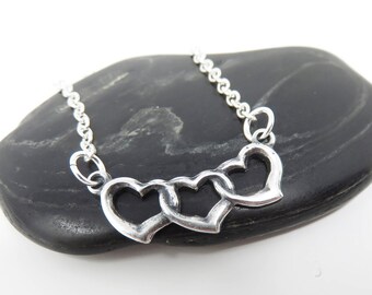 Connected Silver Hearts Bracelet You Choose Length - Polyamory Jewelry, Gift For Mother Of 3, Mom of Three, Valentine's Gift For Girlfriend