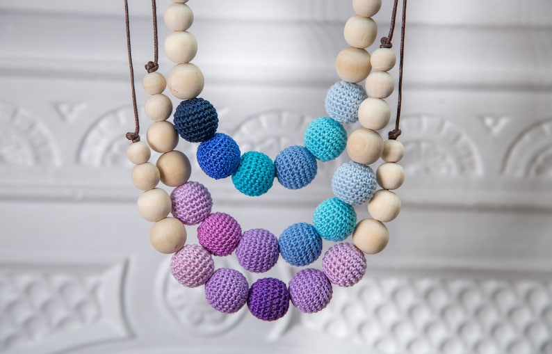 breastfeeding necklace amazon