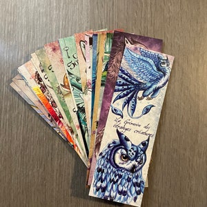Lot de 25 marque-pages (chat, licorne, dragon, loup-garou, phénix)