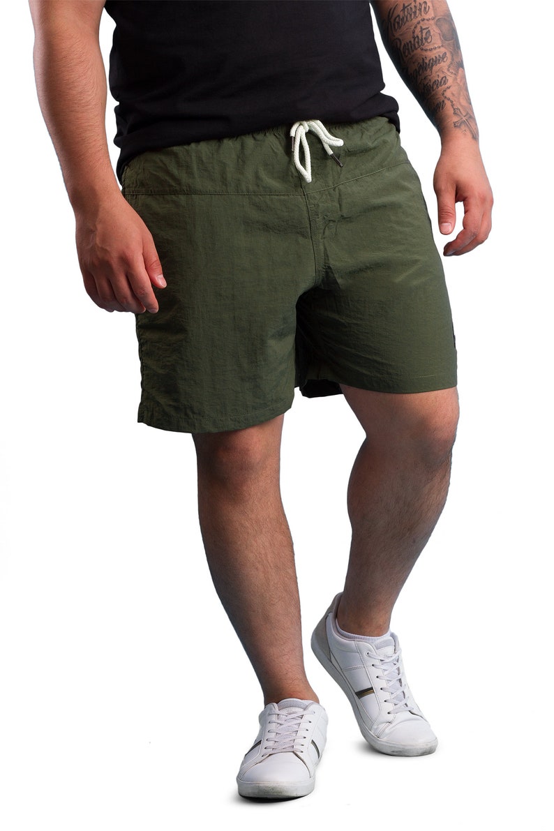 Swim Shorts Badehose, kurz, schnell trocknend, Männer/Herren, Bermuda Short, Kurze Hose mit Netz, Gesäßtasche mit ReißverschlussOlive Bild 8