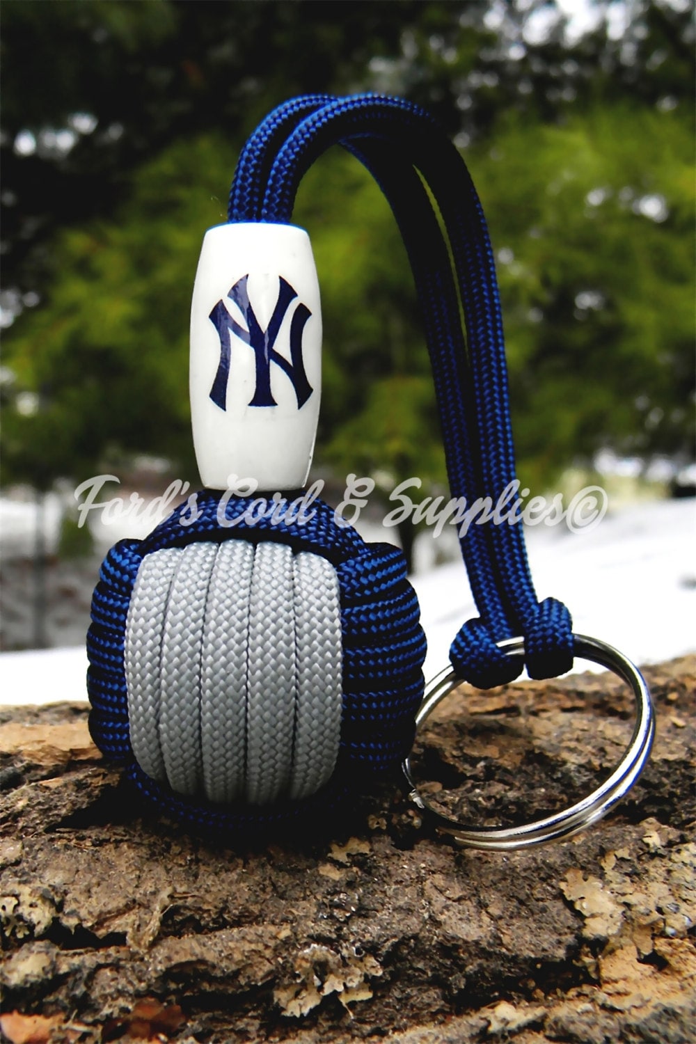 MLB Team Monkey Fist Keychain, Paracord Keychain, Cardinals