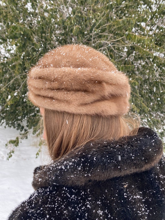 LENORE MARSHALL genuine pill box fur hat