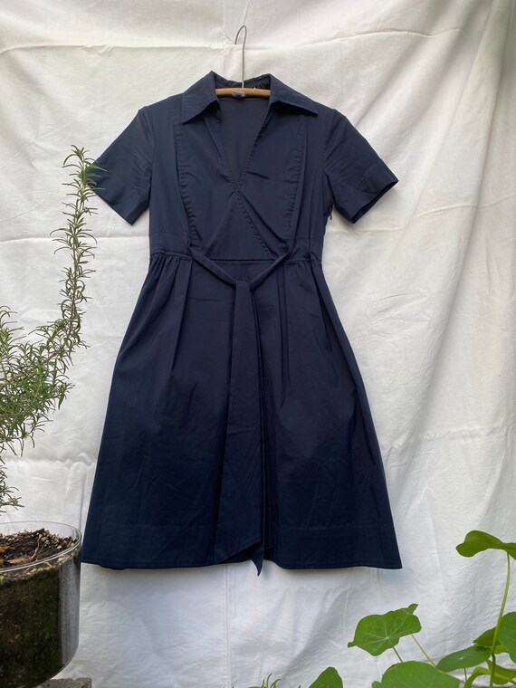 Diane Von Furstenberg navy dress size 6