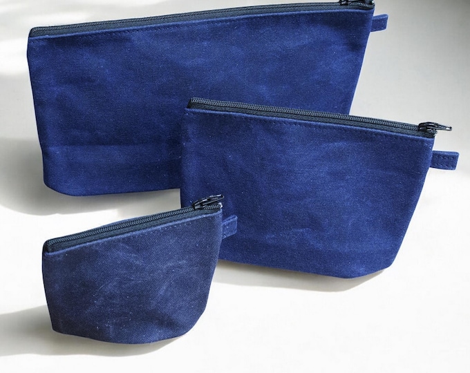 Handmade Waxed Canvas Pouch - Minimalist Style - zero raw edges