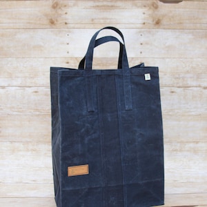 Waxed Canvas Market Bag, Reusable Canvas Grocery Bag, Shopping bag, Farmers Market bag, Reusable zero waste tote bag, Mens Tote, Navy Blue