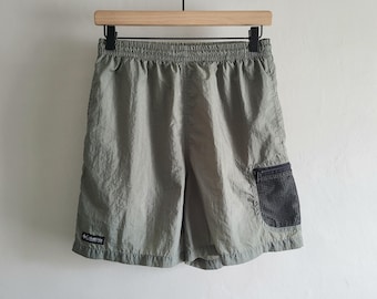 Green Nylon Shorts - Vintage 00s Columbia - Womens Size Small