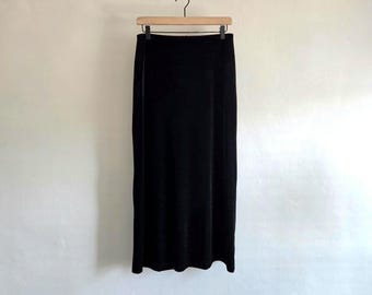 Black Velvet Maxi Skirt - Vintage JPR - Size Medium Petite