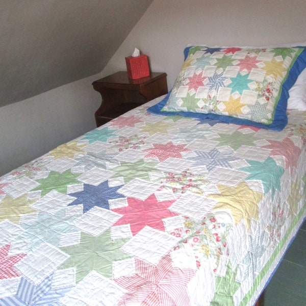 Patchwork Quilt and Pillow Sham Twin Size Vintage 90s 00s Ramie Cotton Keeco Bedding Cottagecore Star Pattern Multi Color