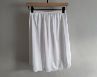 White Nylon Half Slip - 80s Vanity Fair - Womens Size Small