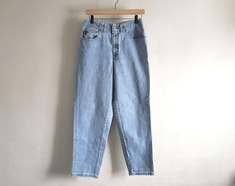 High Waist Tapered Jeans - Vintage 90s Chic Denim - Size 8 Petite